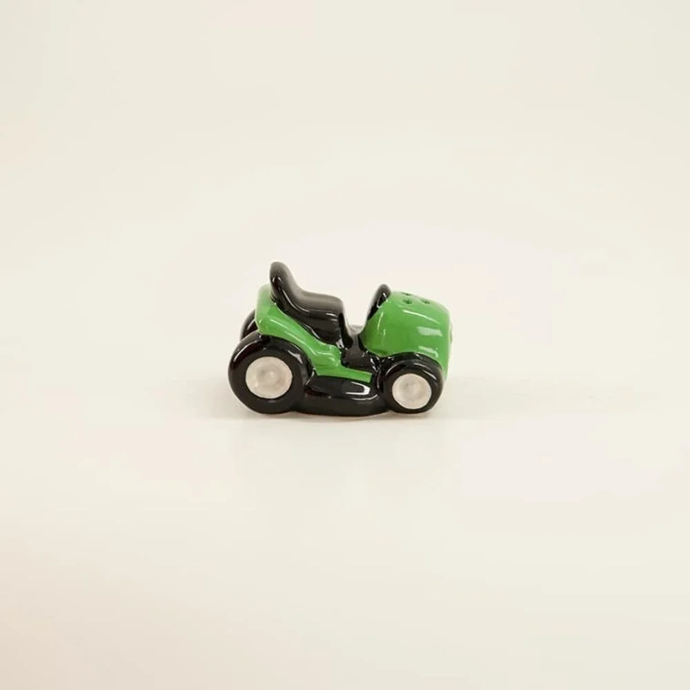 NWT Cracker Barrel Riding Lawn Mower Gas Can Salt Pepper Shaker Set Ceramic